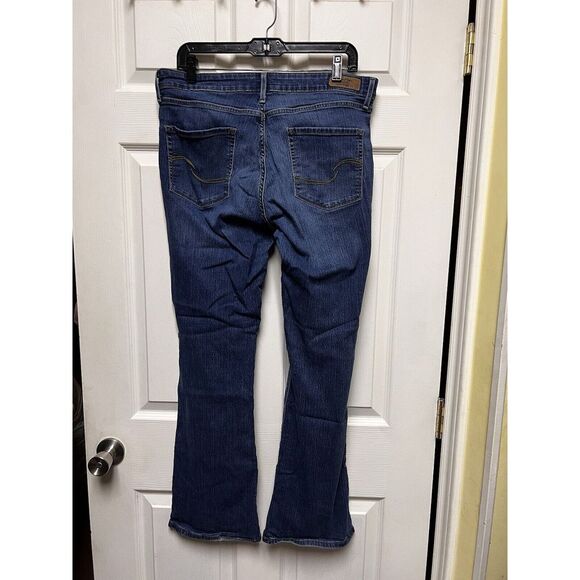 Signature Levi Strauss Levis Jeans Women's Size 16 Blue Mid Rise Bootcut DAS-C - Picture 5 of 9